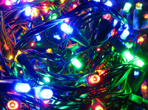 Does a Green Chrismtas Have to Look Boring? {AccidentallyGreen.com}