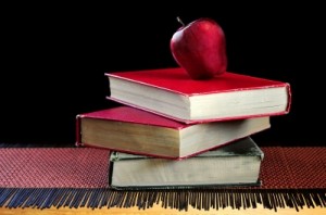 5 Ways to Make a Greener Trip Back to School/Accidentally Green ID-10014646